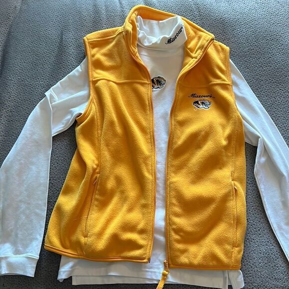 Colosseum Tops - New Mizzou 2 piece vest/turtleneck